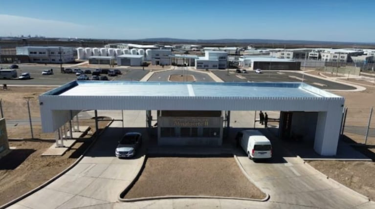 La banda operaba desde una celda de una cárcel de Mendoza.