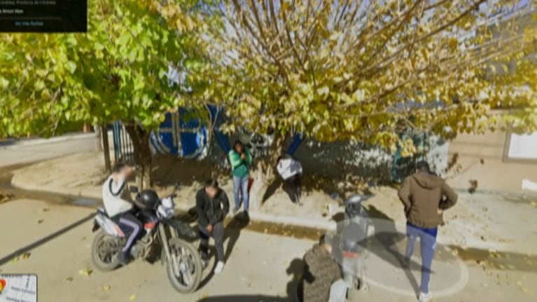 La banda que denuncia la víctima de robo en Lamadrid.