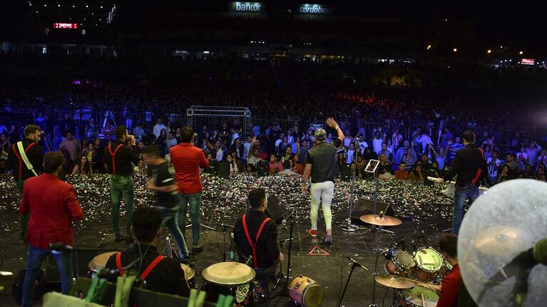 La Barra, en la última noche del festival de Doma y Folklore