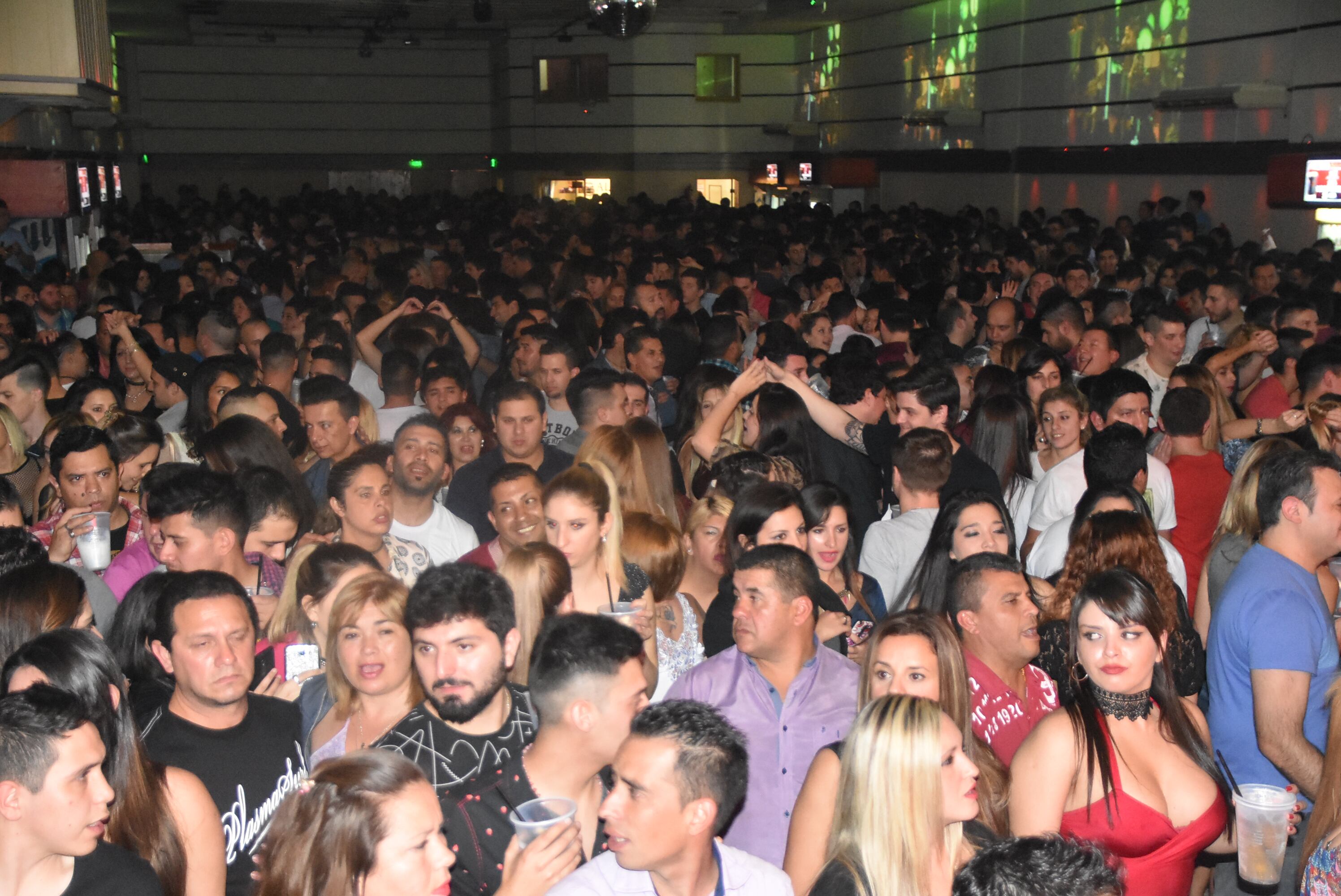 La Barra en un show fantástico en Sala del Rey. Foto: Emmanuel Cuestas / ElDoce.tv