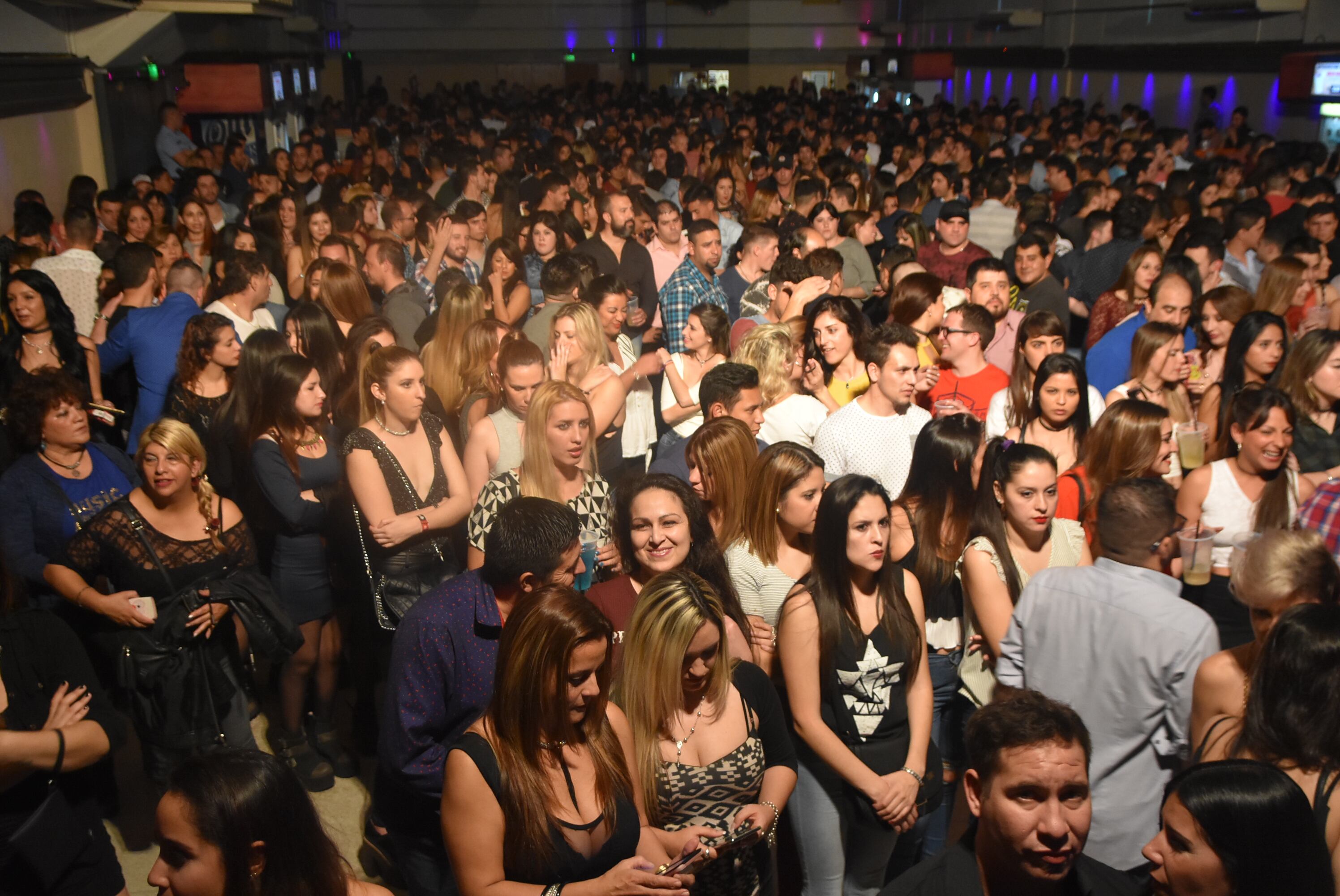 La Barra en un show fantástico en Sala del Rey. Foto: Emmanuel Cuestas / ElDoce.tv