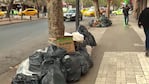 La basura se acumula una y otra vez en las calles de Córdoba.