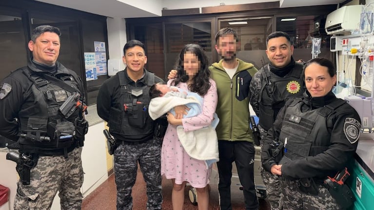 La beba fue rescatada por la Policía.
