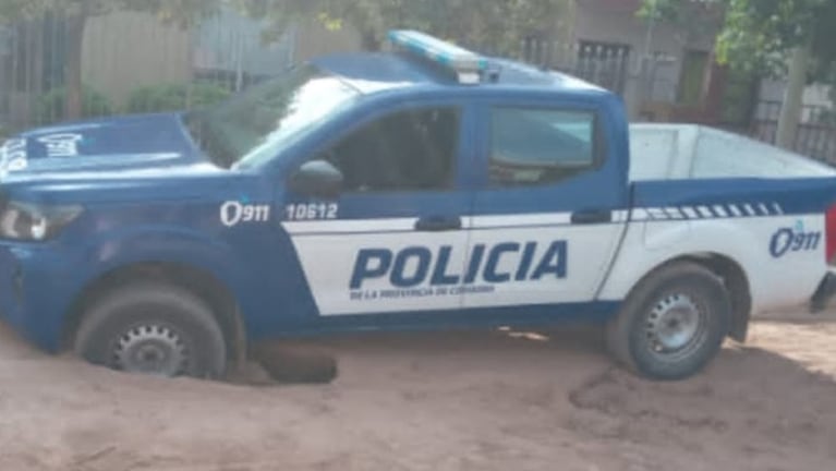 La calle Belice al 6000 es un auténtico pantano.