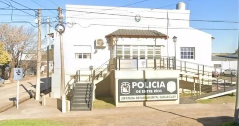 La cámara estaba en un baño de una comisaría de Entre Ríos.