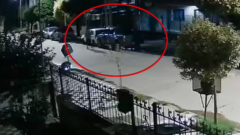 La camioneta fue robada en la puerta de una casa en barrio Las Flores.