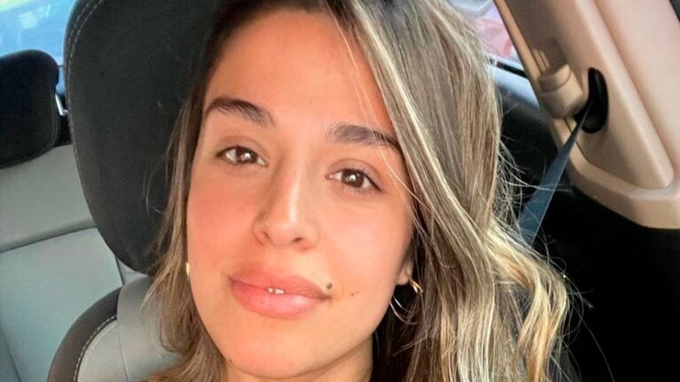 La cantante compartió fotos con su señorita de primer grado.