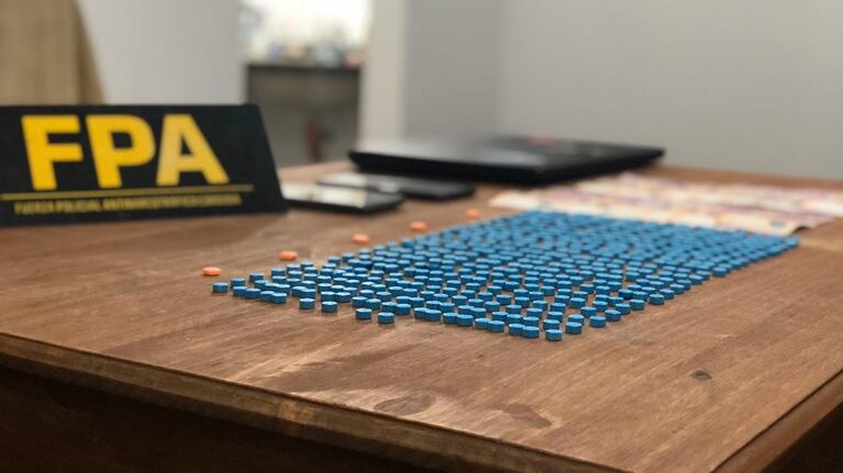 La cantidad de pastillas secuestradas sorprende.