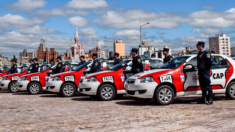La cantidad de Policías parece no alcanzar en Córdoba. 