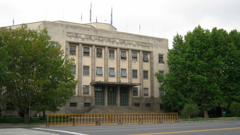 La Casa de Moneda está endeuda. 