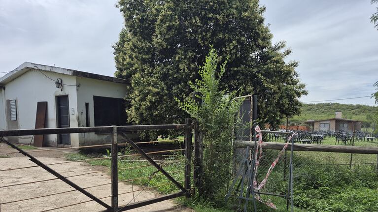La casa donde encontraron muerta al joven en Villa Rumipal.