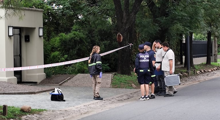 La casa donde se produjo el asesinato del suboficial de la Policía.