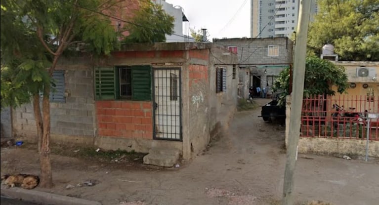 La casa en la que los delincuentes dejan los neumáticos robados.