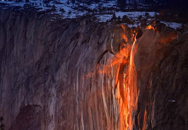 La "cascada de fuego" en Estados Unidos