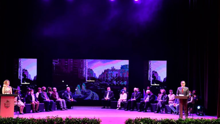 La ceremonia de los Premios Jerónimo 2021 en el Teatro del Libertador.