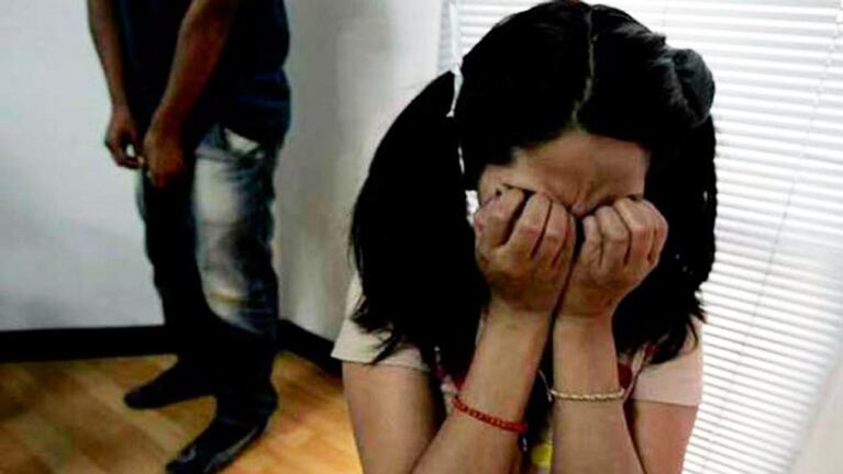 La chica habría sido violada por cuatro adolescentes. (Foto ilustrativa)