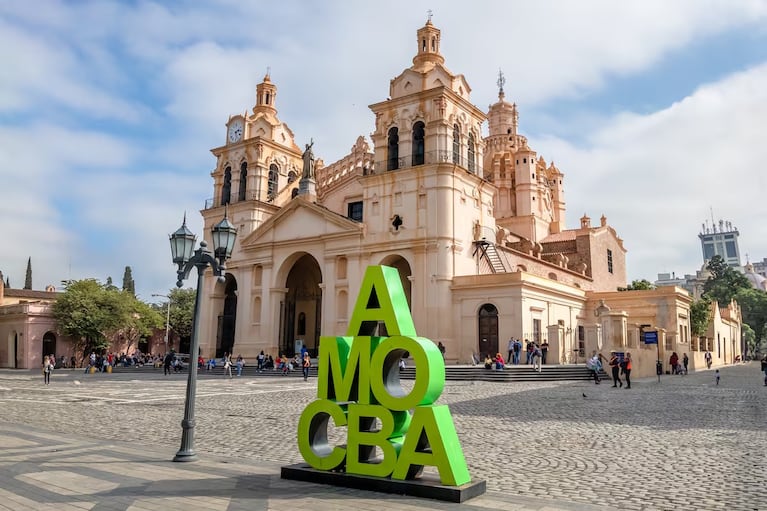 La ciudad de Córdoba. una opción económica para estas vacaciones de invierno.