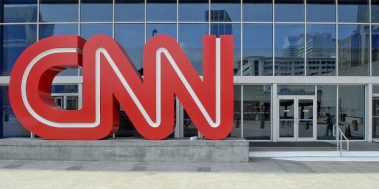 La CNN emitió media hora de porno por error