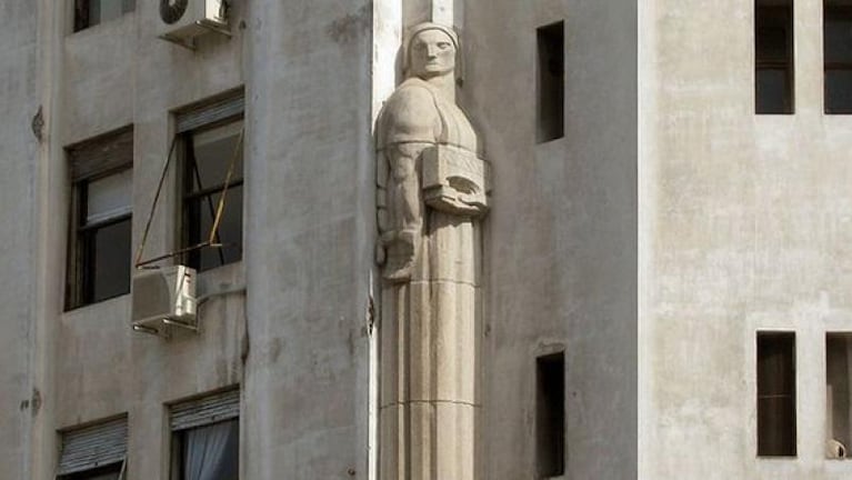 La coima tiene un monumento