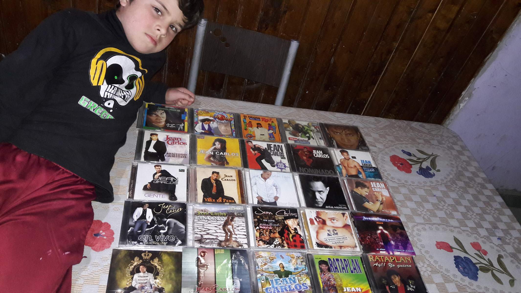 La colección de discos de Jean Carlos.