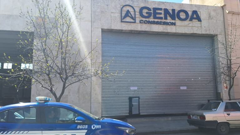 La concesionaria Genoa está ubicada en la calle Igualdad.