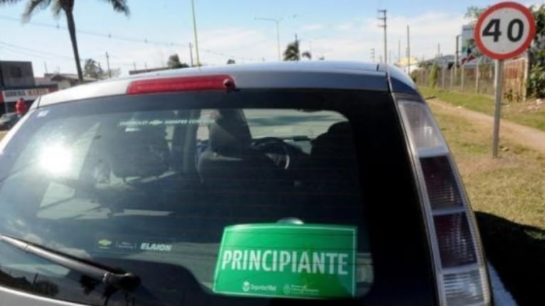 La conductora puso un cartel que no pasó desapercibido.