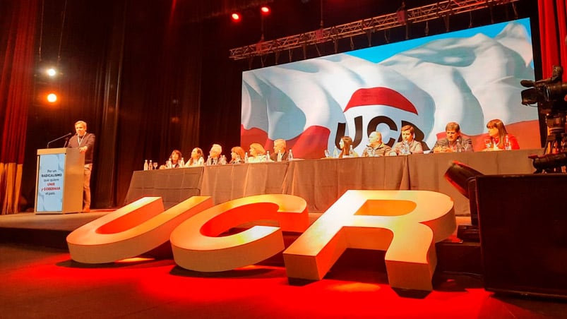 La Convención Nacional de la UCR se reunió en La Plata.