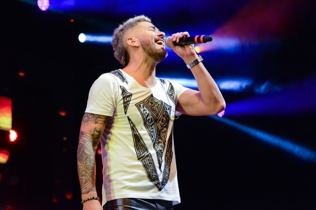 La cuenta falsa se hacía pasar por el cantante y pedía dinero.