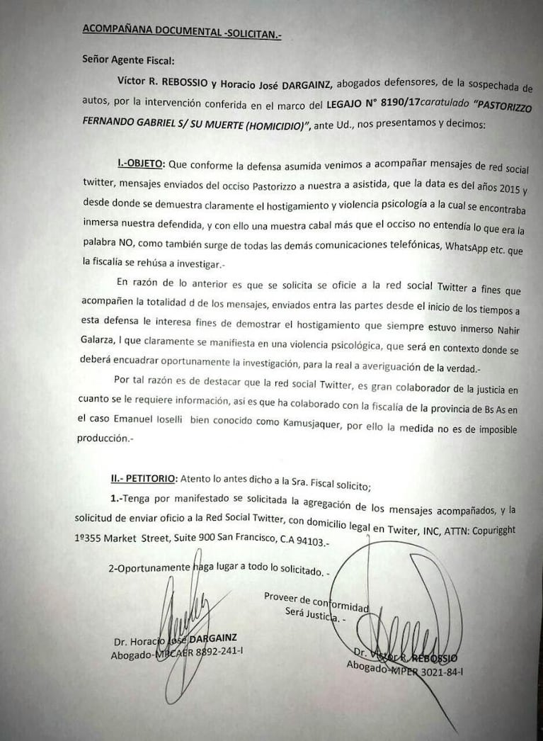 La defensa de Nahir presentó los mensajes que Fernando le enviaba