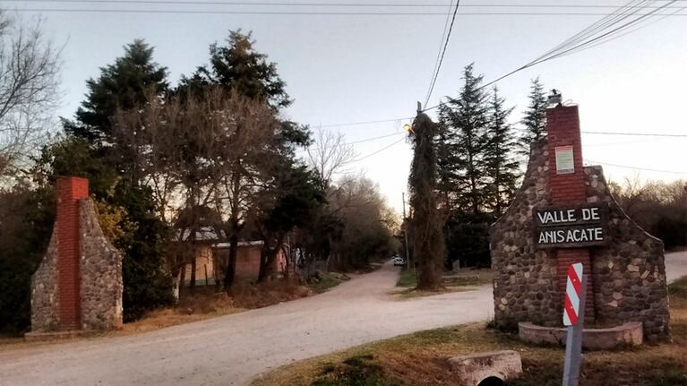 La denunciante acusa al jefe comunal de Valle de Anisacate, Jorge Merlo.