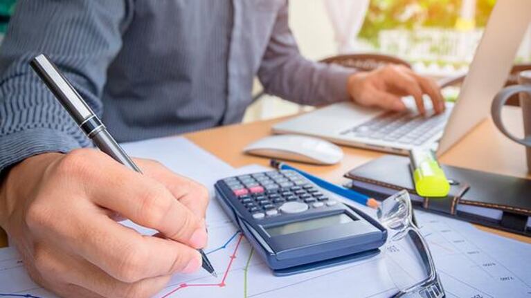 La devolución se realizará en 12 cuotas sin intereses.
