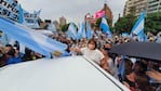 La dirigente de Juntos por el Cambio llegó al centro minutos antes de las 17.