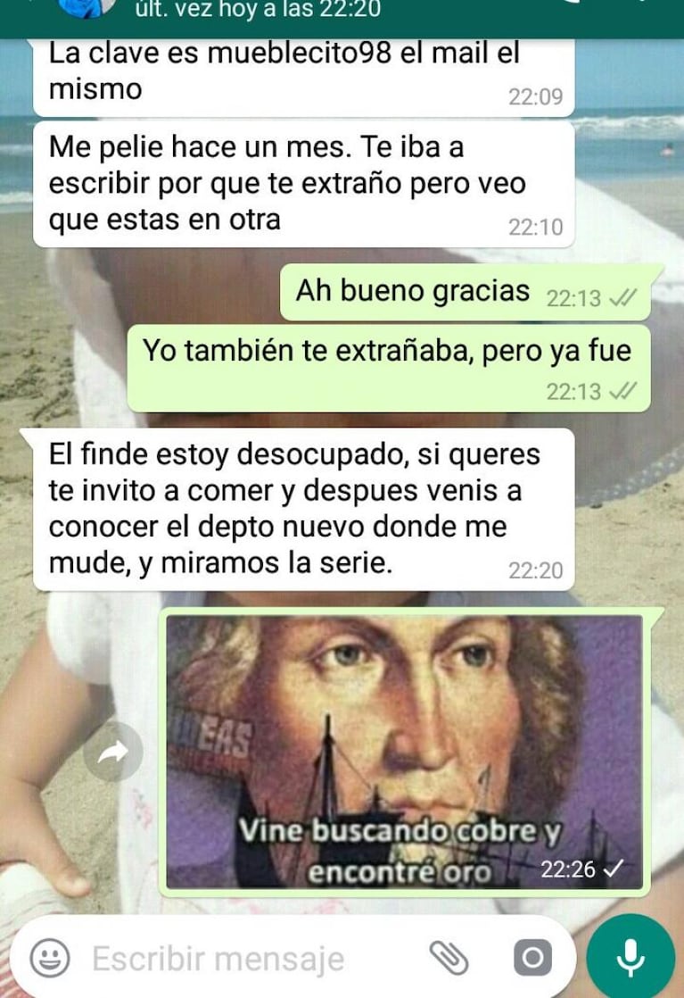 La divertida conversación por WhatsApp entre una expareja