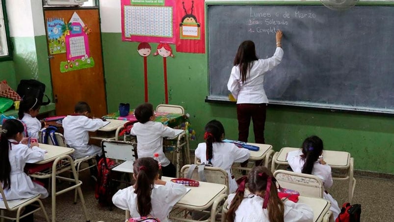 La docente renunció a su cargo tras la denuncia. Foto: imagen ilustrativa.