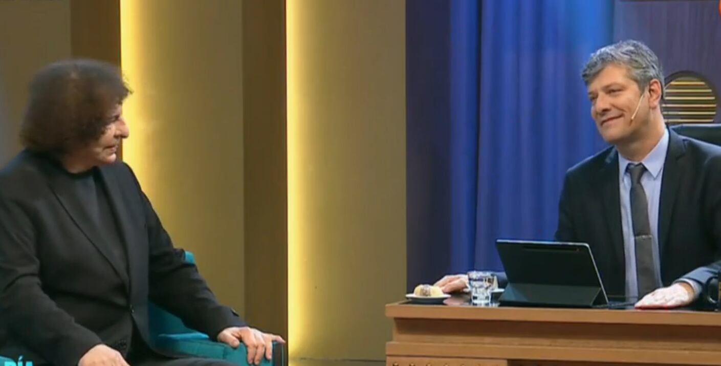 La emoción del conductor al recordar sus comienzos en la radio.