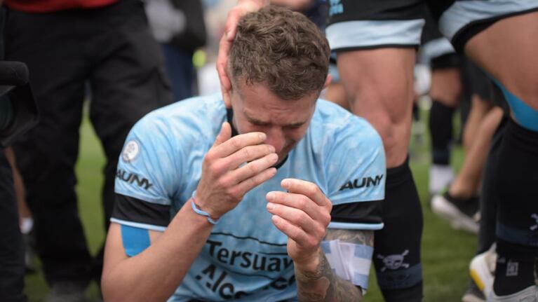 La emoción del goleador. Belgrano es campeón. Foto: Lucio Casalla/El Doce.