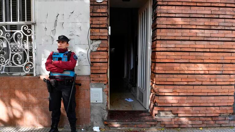 La entrada a la casa de Almagro donde ocurrió el horror.