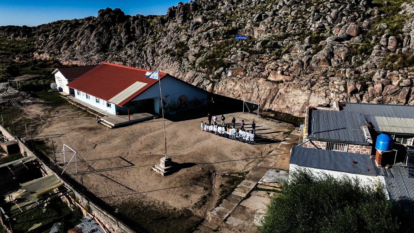 La escuela de montaña que enseña a vivir.