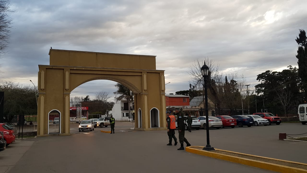 La Escuela de Suboficiales de Jesús María recibe a los aspirantes. 