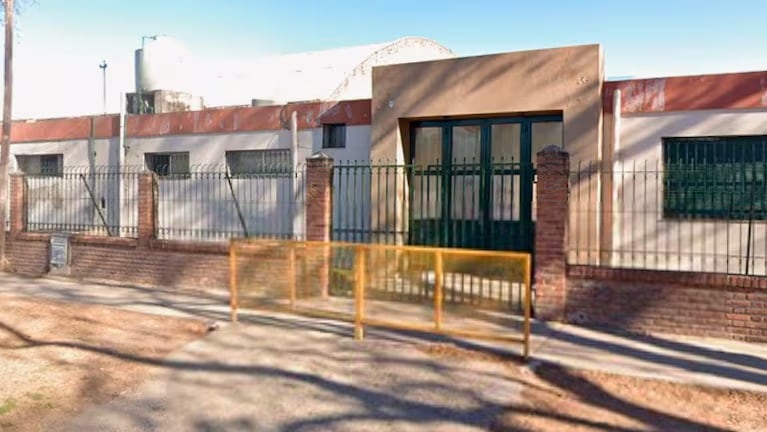 La escuela donde una niña falleció por un ACV.