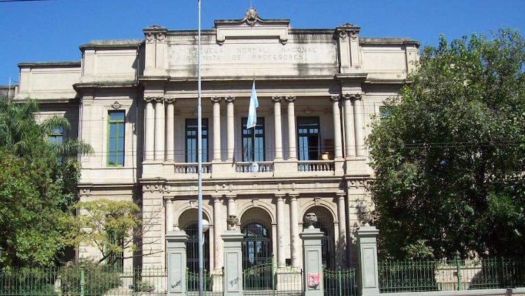 La Escuela Normal Alejandro Carbó fue declarada Monumento Histórico Nacional