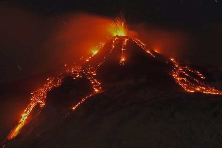 La espectacular erupción del volcán Etna
