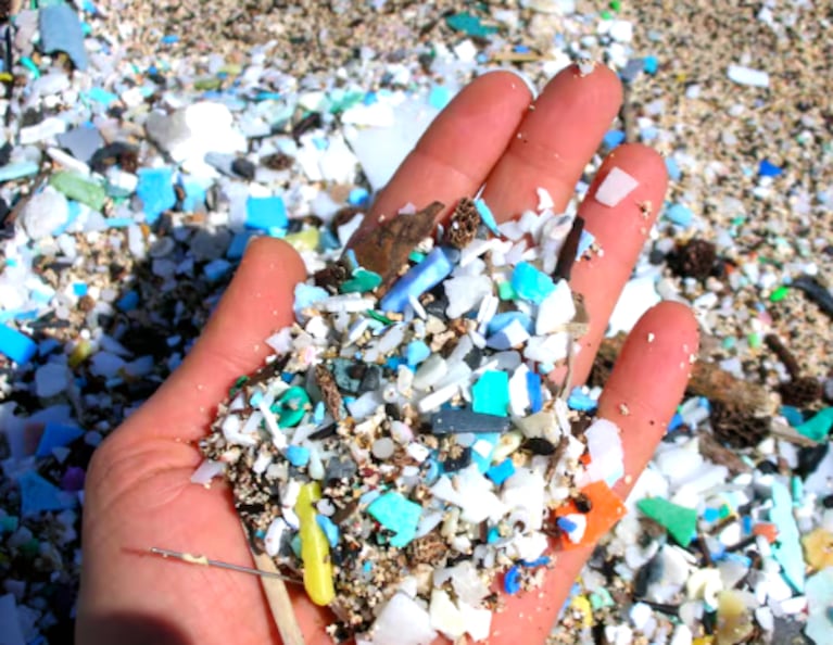 La esponja que conocíamos ya está dejando de verse en los hogares.