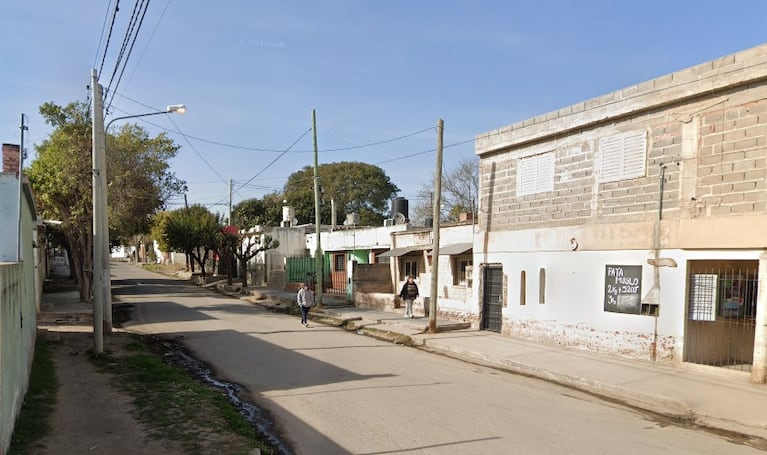 La esquina donde apareció el hombre semimuerto.