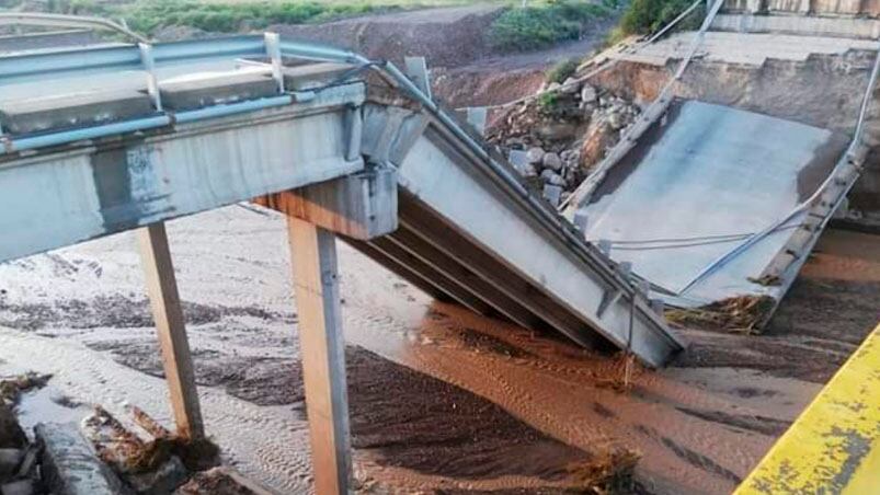 La estructura colapsó tras un fuerte temporal.