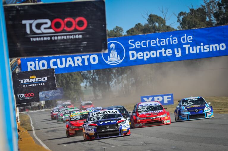 La experiencia de una fecha de TC2000 desde adentro