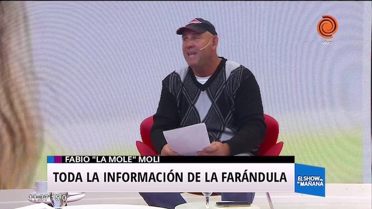 La extraña posición de Luis Miguel y su novia