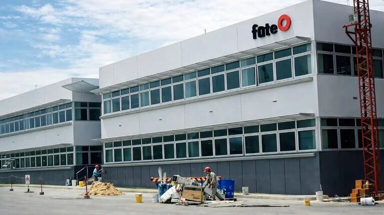 La fábrica de neumáticos Fate cerró su planta y despedirá a 920 empleados