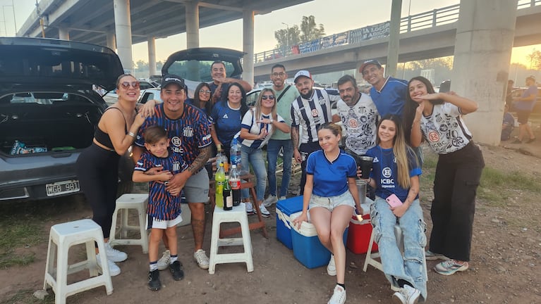 La familia albiazul acompañará a su equipo en el Kempes, que lucirá repleto.