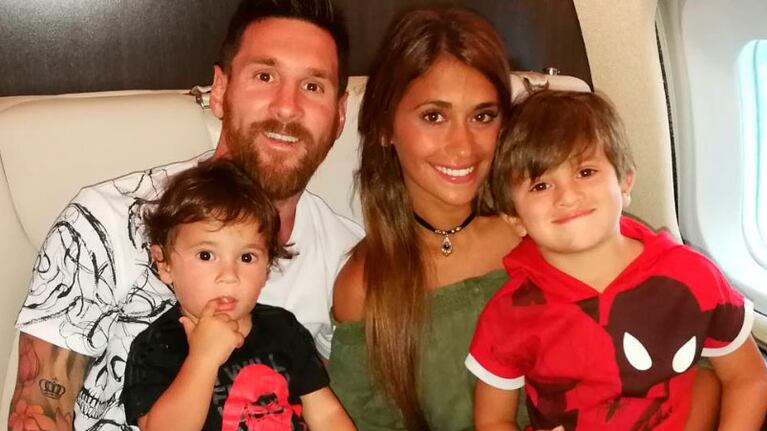 La familia completa en su regreso de las últimas vacaciones.